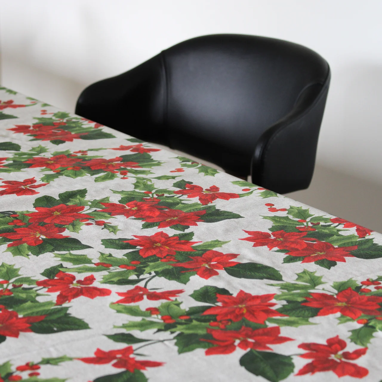 Billede af Juledug tekstil: Julestjerner rød/hvid - 300 x 140 cm
